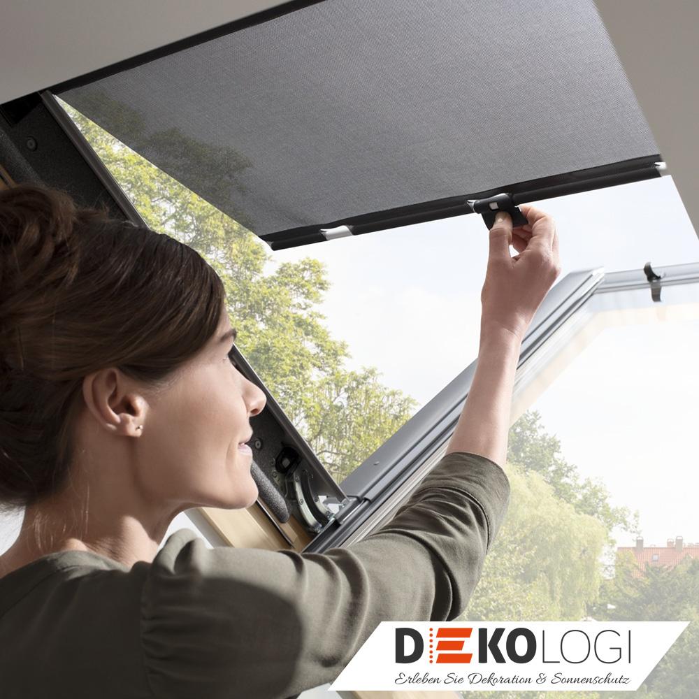 Einhängen einer Velux Markise ins Dachfenster