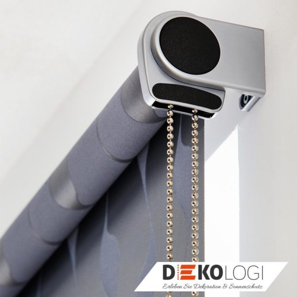 Design Kettenzugrollo nach Maß in grau in Hamburg