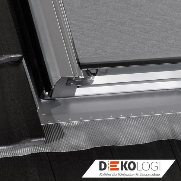 Dachfenster Eindeckrahmen mit Markise ZAR