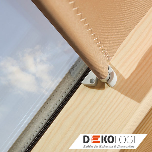 Sichtschutzrollo mit Krallen für Fakro Dekor beige