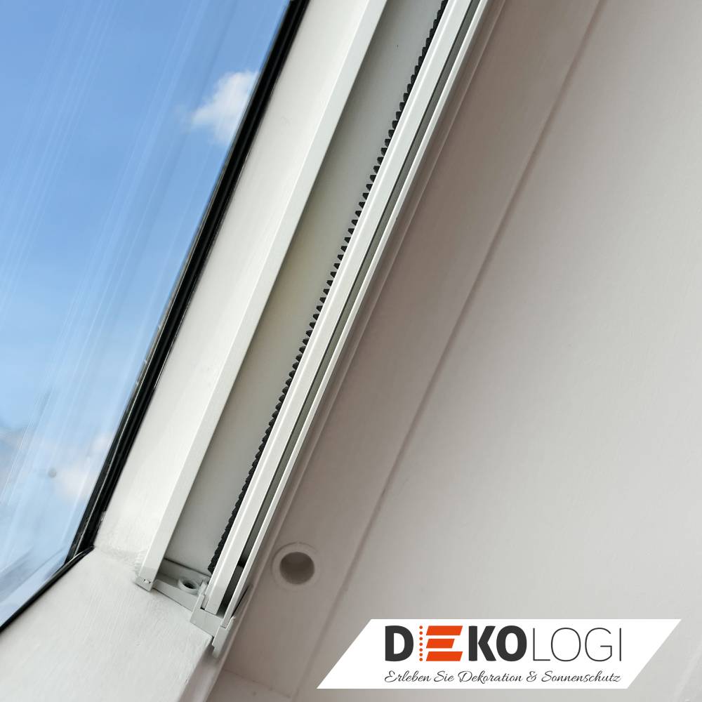 Solar Rollo für Dachfenster für Velux Roto Fakro Rooflite