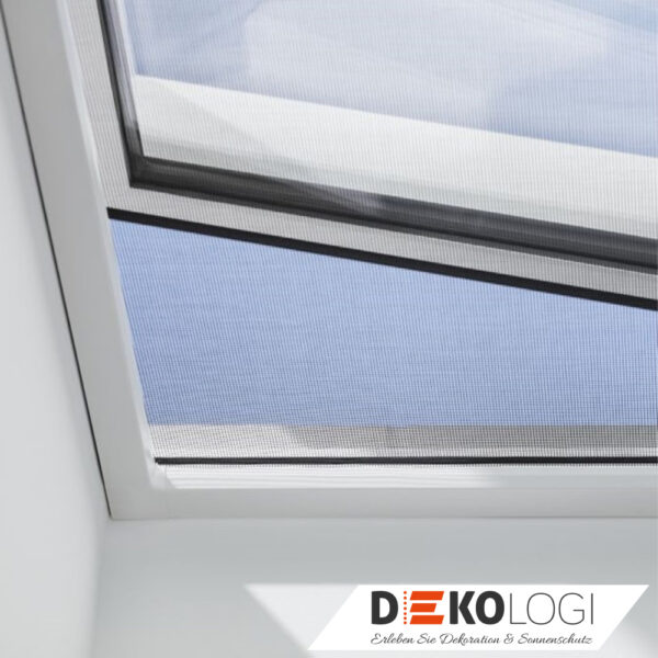 Flachdach Insektenschutzrollo ZIU für Dachfenster